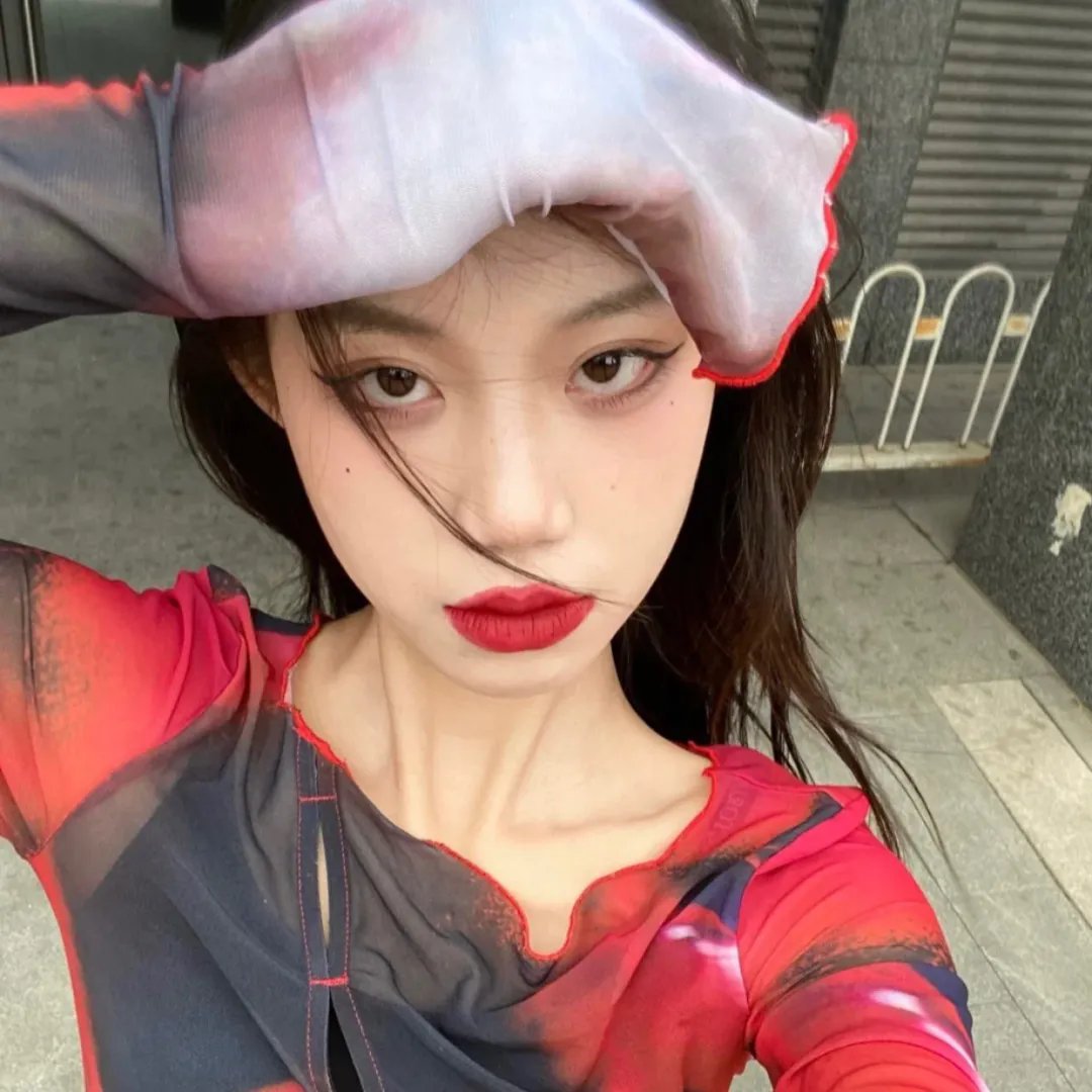 妮娜的所有