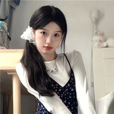 「莉可丽丝」Friends are thieves of time.